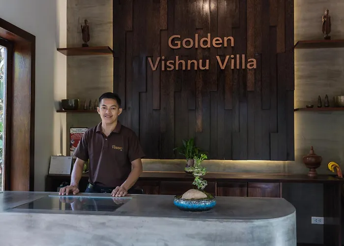Willa Golden Vishnu *