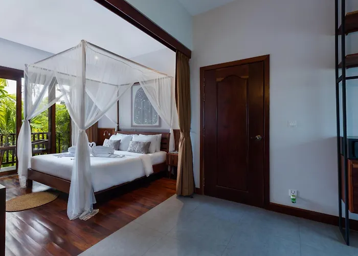 Golden Vishnu Villa